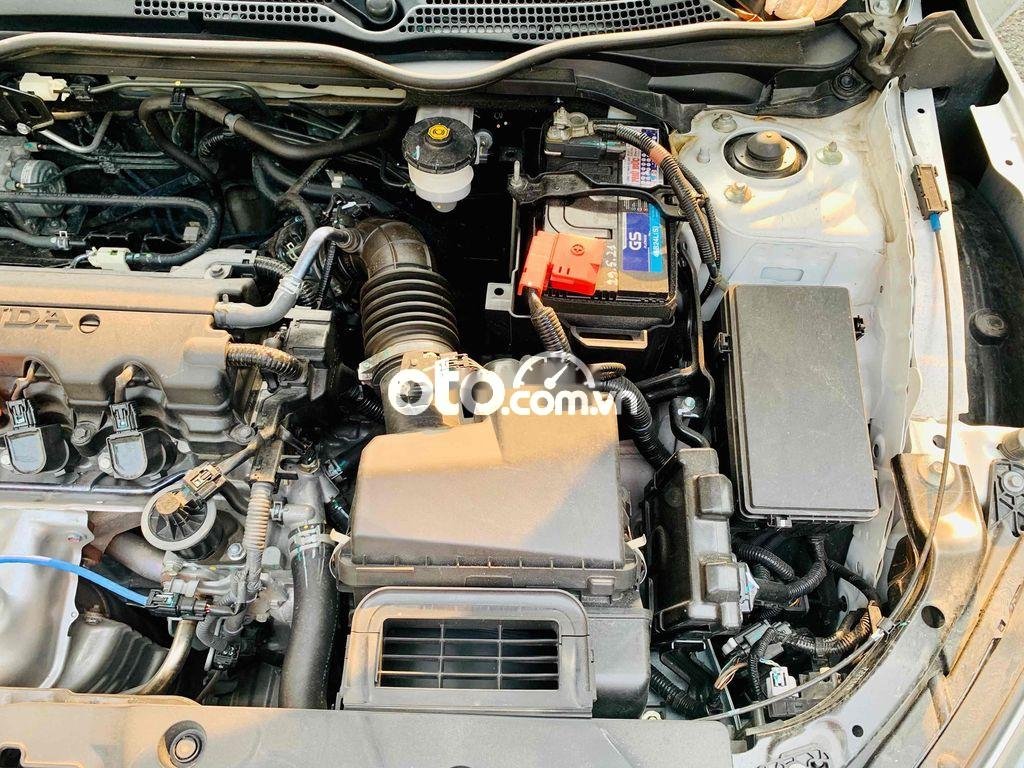Honda Civic 2019 - Màu trắng, nhập khẩu Thái, chính chủ
