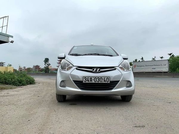 Hyundai Eon 2012 - Màu bạc, nhập khẩu