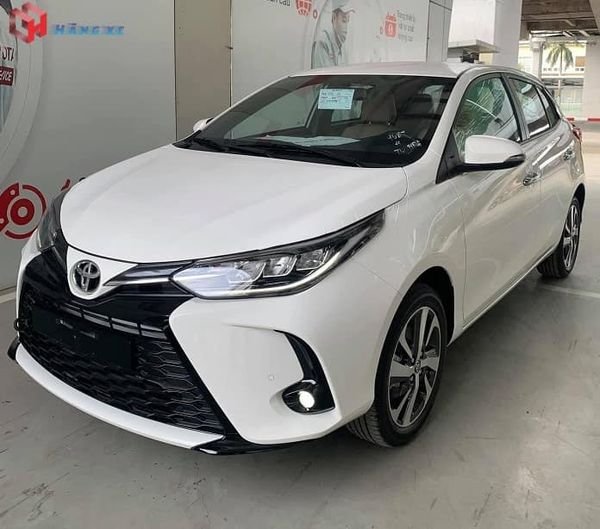 Toyota Yaris 2022 - Màu trắng