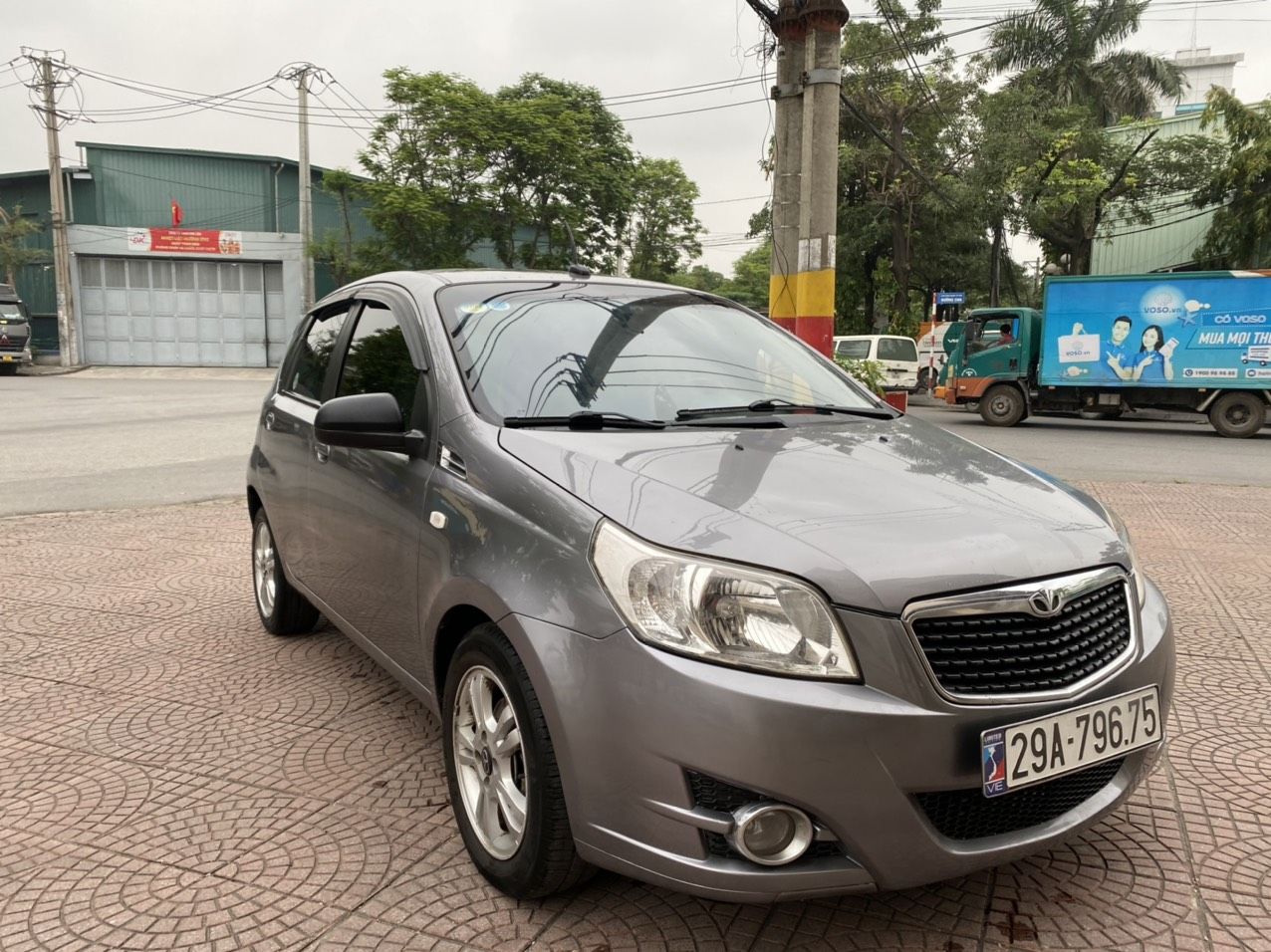 Daewoo GentraX 2010 - Xe màu xám, giá ưu đãi