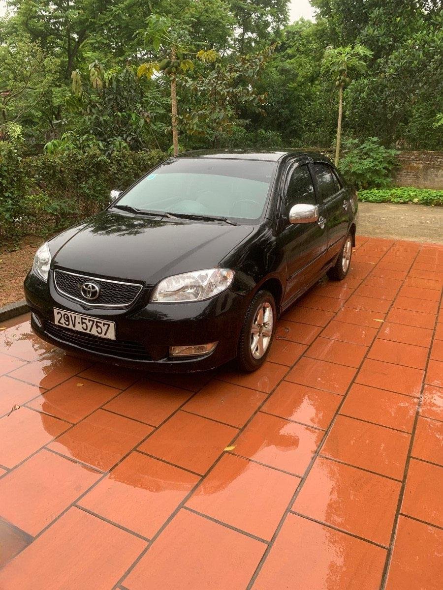 Toyota Vios 2004 - Màu đen, 125tr