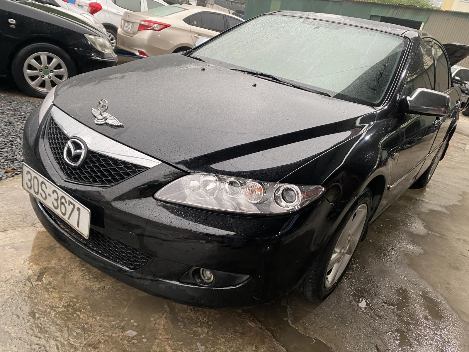 Mazda 6 2012 - Màu đen, 168 triệu