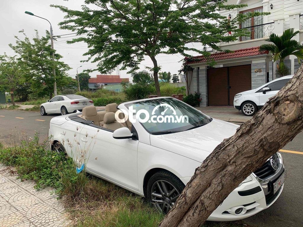 Volkswagen Eos 2008 - Màu trắng, nhập khẩu nguyên chiếc