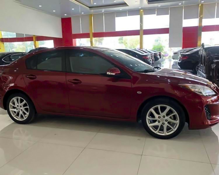 Mazda 3 2014 - Màu đỏ