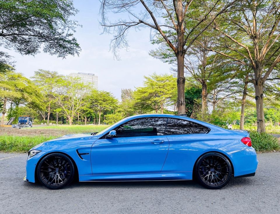 BMW M4 2017 - Xe nhập khẩu còn mới, 350tr