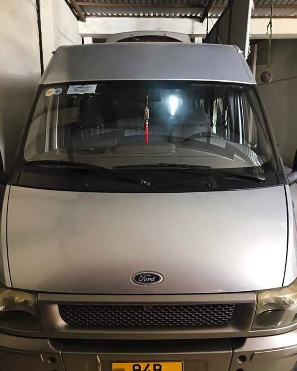 Ford Transit 2005 - Màu bạc, nhập khẩu nguyên chiếc