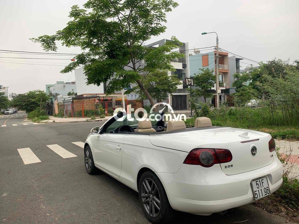 Volkswagen Eos 2008 - Màu trắng, nhập khẩu nguyên chiếc