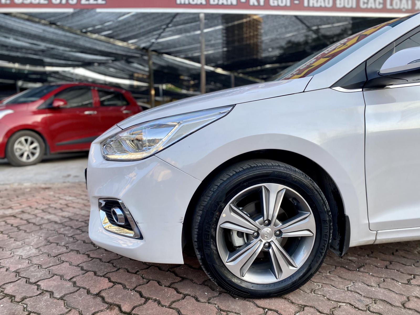 Hyundai Accent 1.4 ATH 2020 -  Hyundai Accent 1.4 ATH 2020