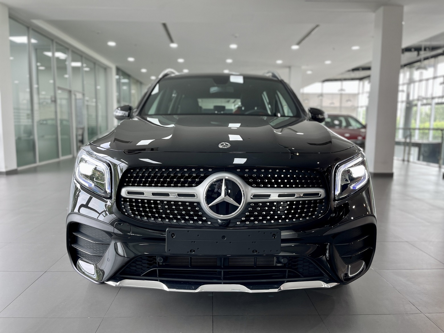 Mercedes-Benz GLB 200 AMG 2022 - Mau Đen - Xe Sẵn Giao Bình Dương - Quang 0901 078 222