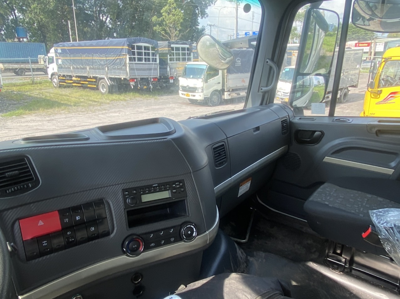 Hino 700 Series 350 2022 - xe tải 22t thùng 9m7 chở trái cây nông sản