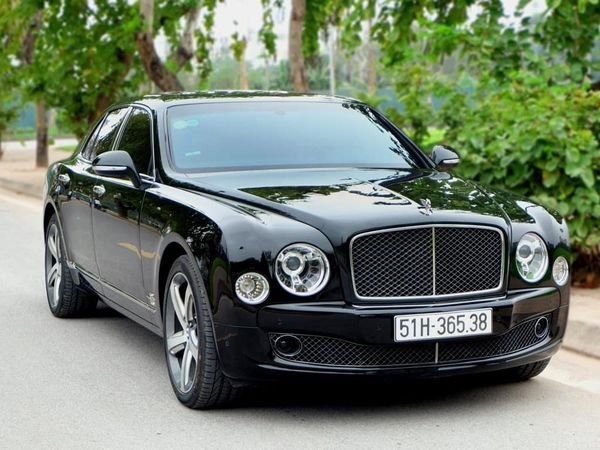 Bentley Mulsanne 2016 - Màu đen, xe nhập