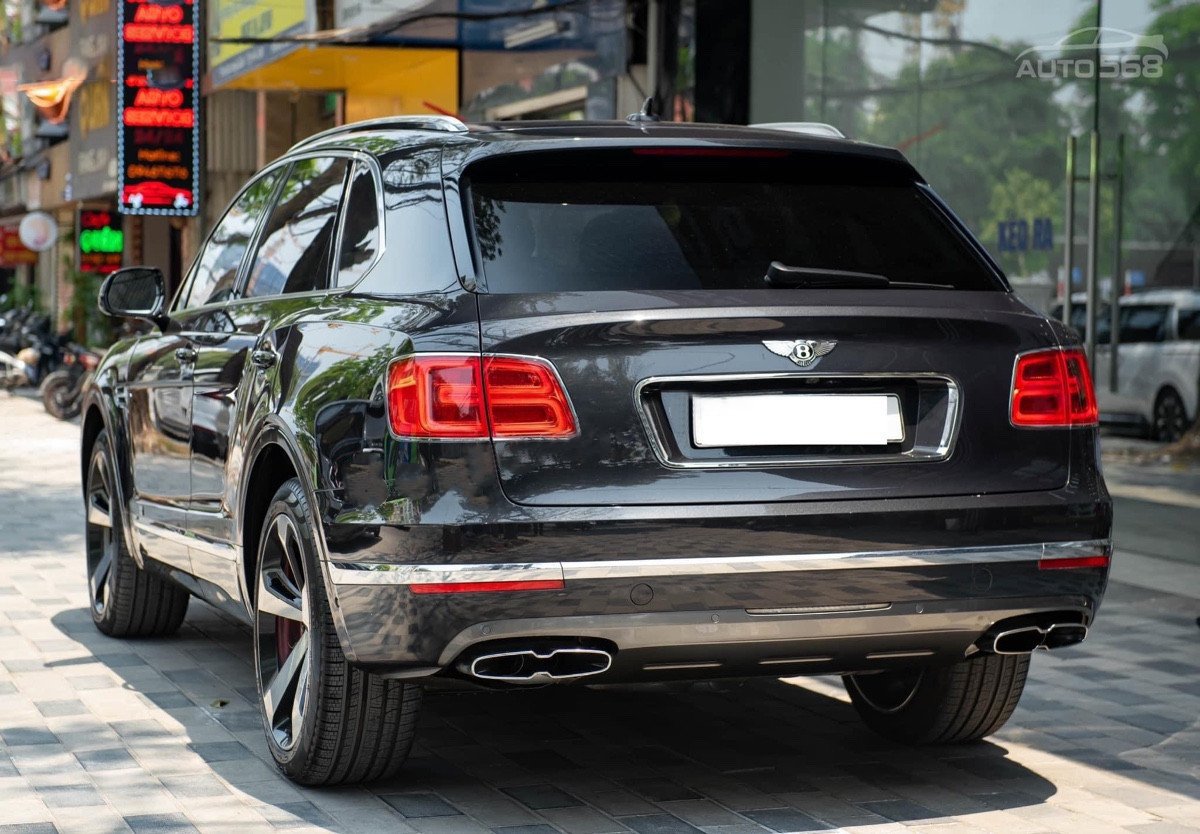 Bentley Bentayga 2019 - Màu đen, xe nhập