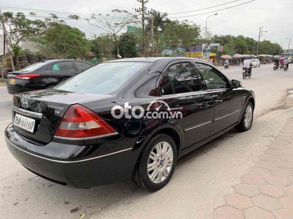 Ford Mondeo 2004 - Màu đen, 139 triệu