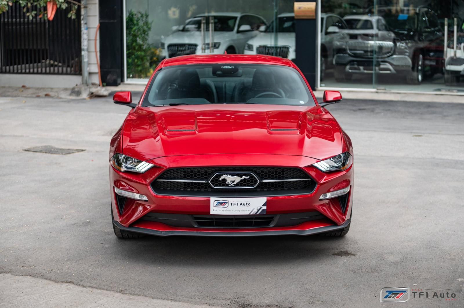 Ford Mustang 2022 - Màu đỏ nhập khẩu nguyên chiếc