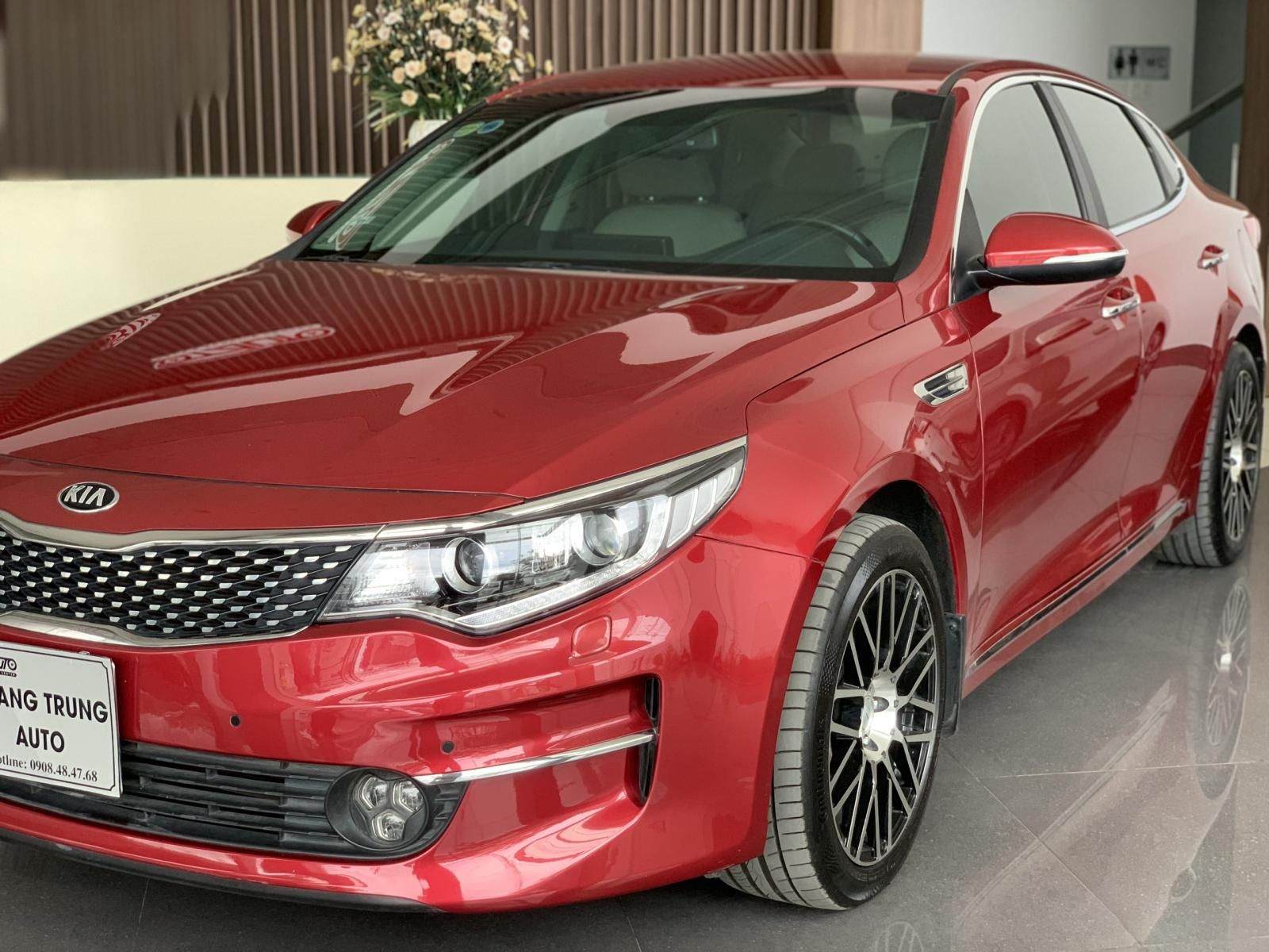 Kia Optima 2018 - Thiết kế thời trang - Giá cực hấp dẫn 675tr