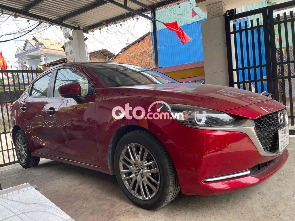 Mazda 2 2022 - Màu đỏ, xe nhập chính chủ giá ưu đãi