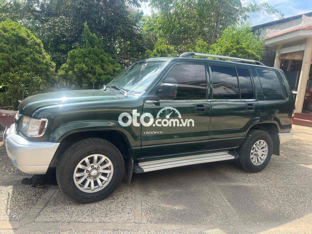 Isuzu Trooper 2000 - Xe 5 chỗ không niên hạn