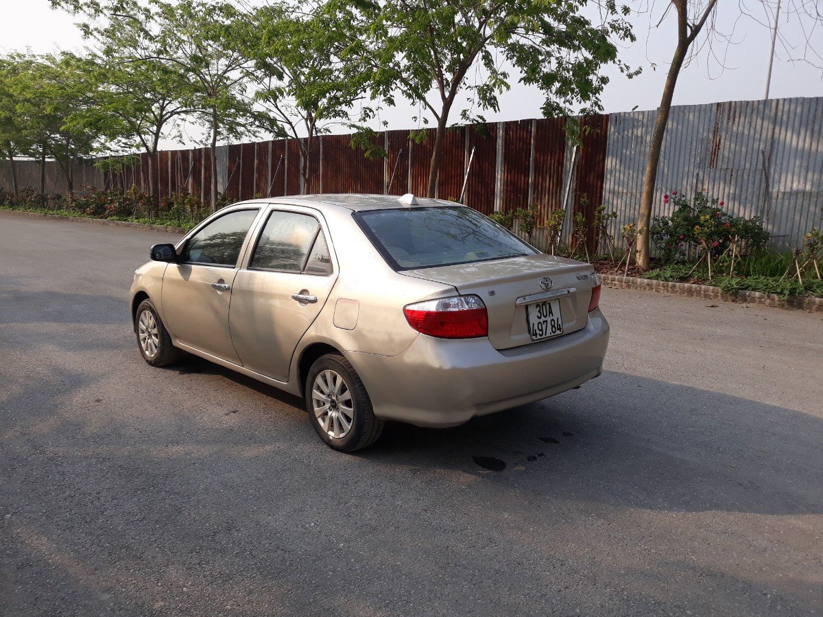 Toyota Vios 2004 - Số sàn