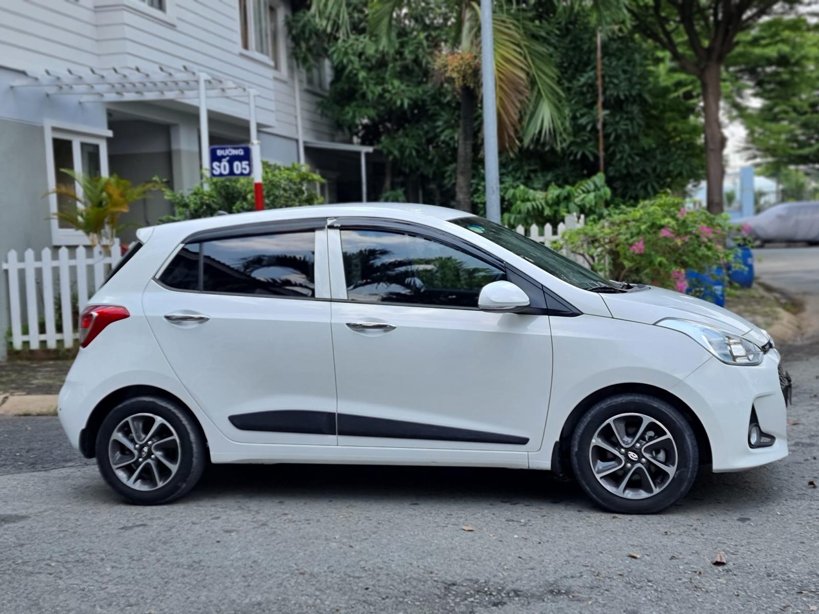 Kia Morning AT 2019 - Hyundai I10 1.2 At siêu cọp đky 1.2019