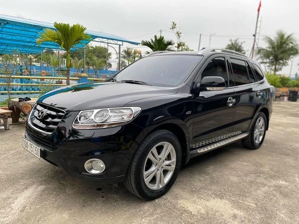 Hyundai Santa Fe 2010 - Màu đen, giá chỉ 575 triệu