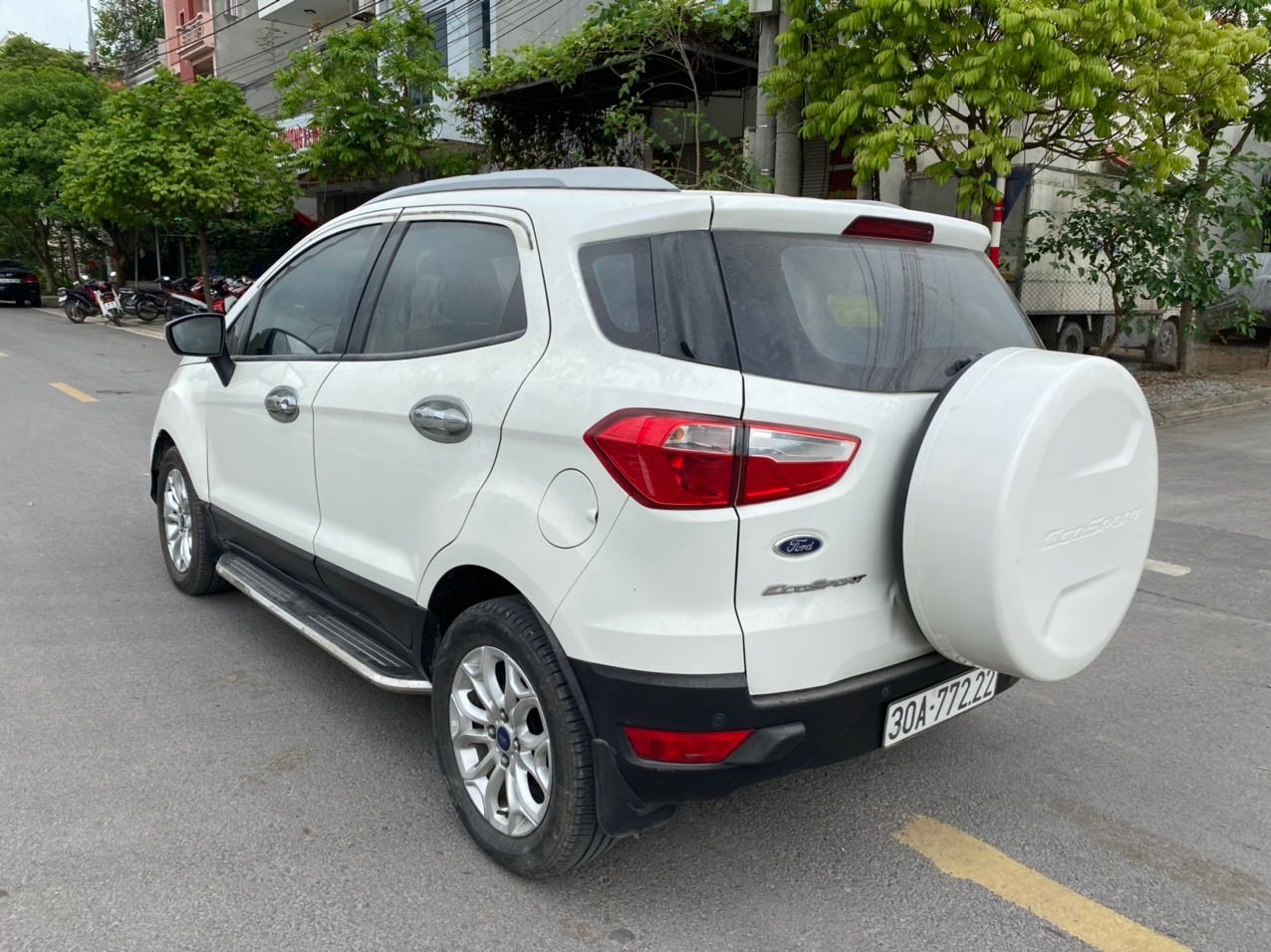 Ford EcoSport 2015 - Đăng ký 2015, chính chủ, giá chỉ 370tr