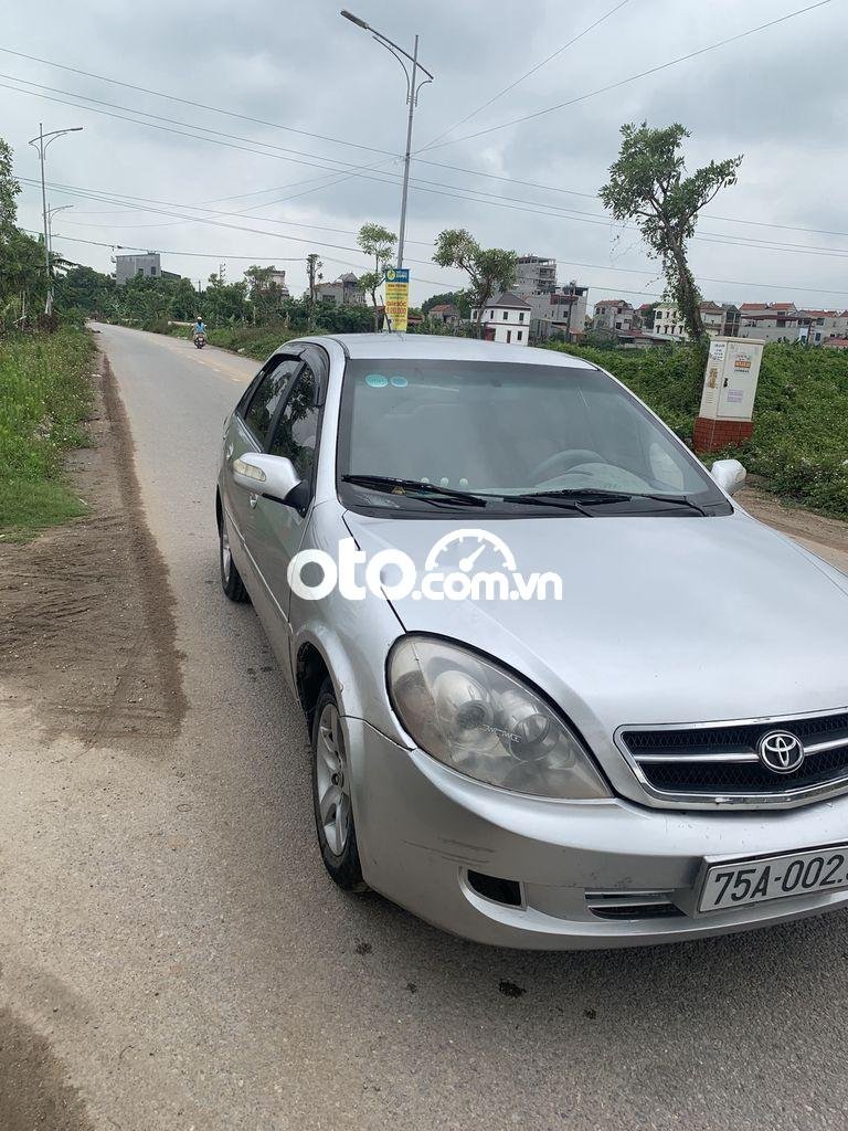 Lifan 520 2008 - Xe màu bạc