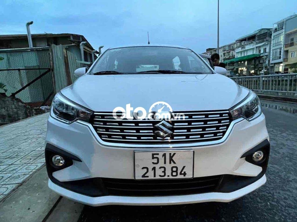 Suzuki Ertiga 2021 - Màu trắng, xe nhập số tự động