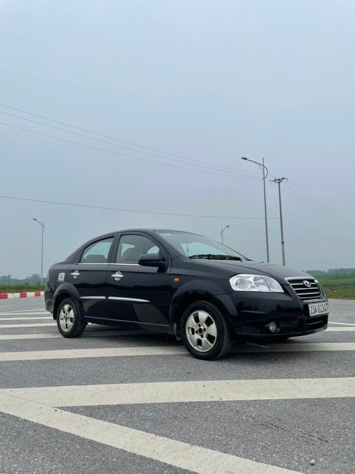 Daewoo Gentra 2009 - Màu đen xe gia đình, 125tr