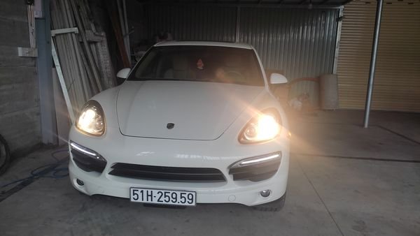 Porsche Cayenne S 2010 - Màu trắng, nội thất da cao cấp