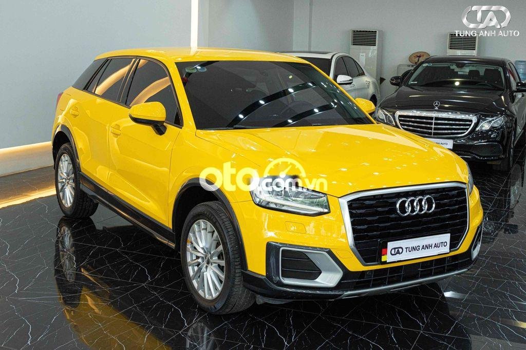 Audi Q2 2018 - Màu vàng, xe nhập