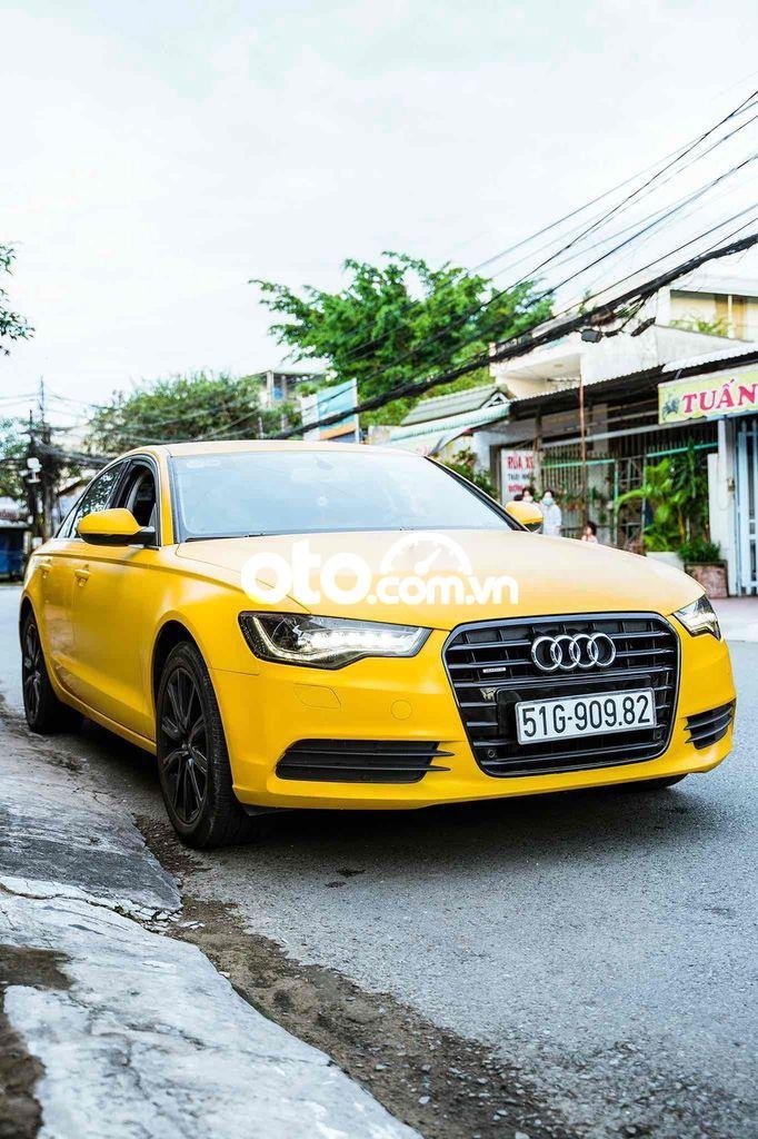 Audi A6 2011 - Màu vàng, nhập khẩu