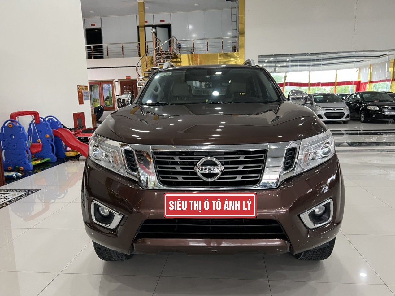 Nissan Navara 2016 - Xe hai cầu, máy dầu, nhập khẩu