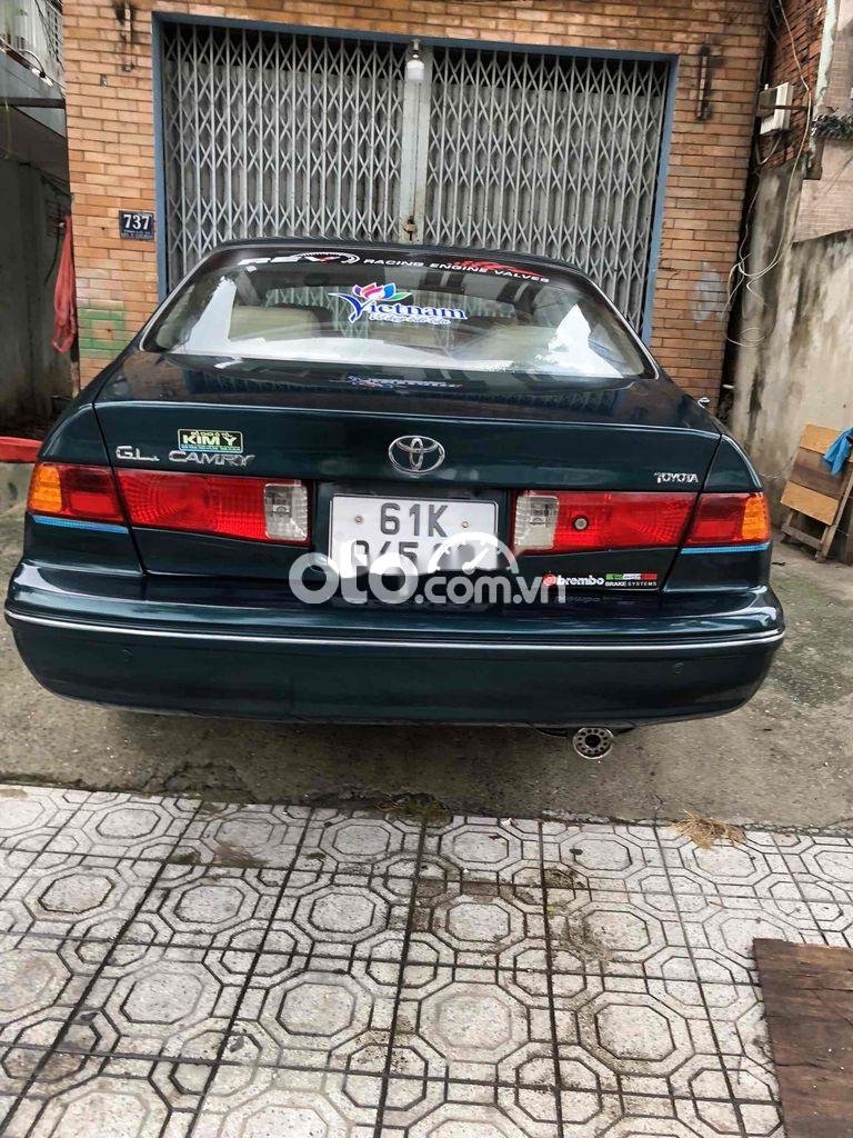 Toyota Camry 1999 - Màu xanh lam giá hữu nghị