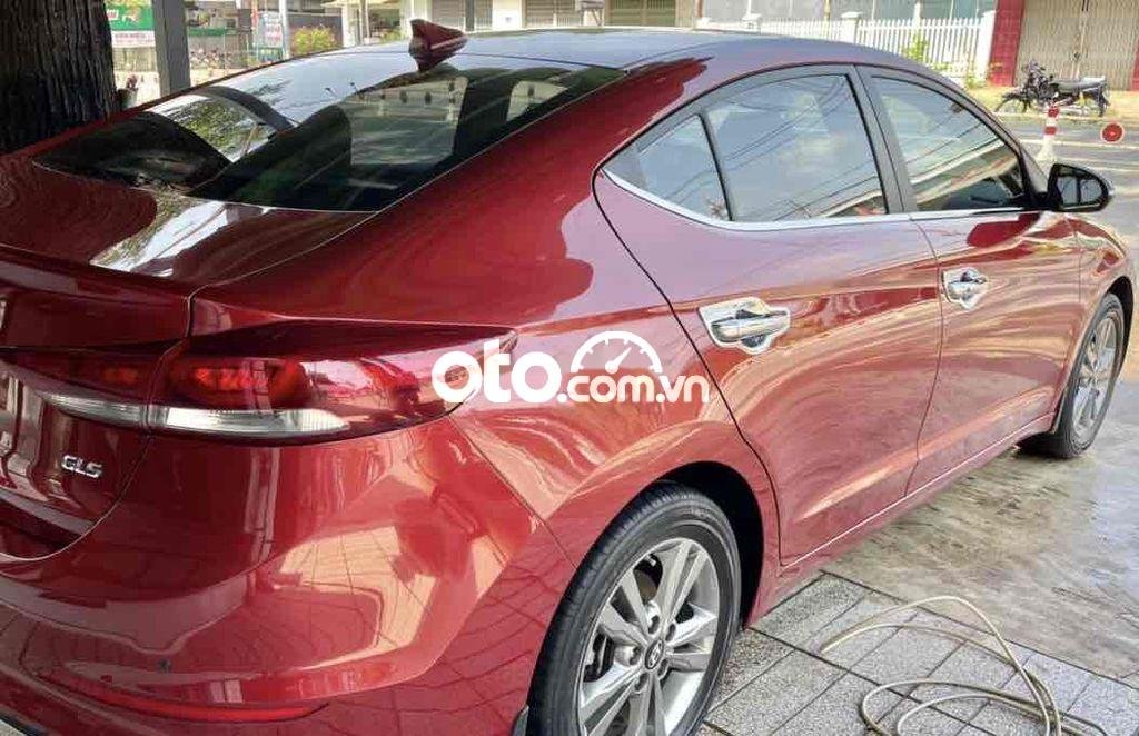 Hyundai Elantra 2018 - Xe gia đình