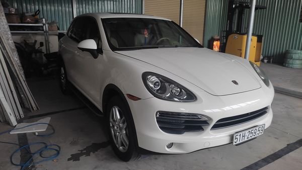 Porsche Cayenne S 2010 - Màu trắng, nội thất da cao cấp