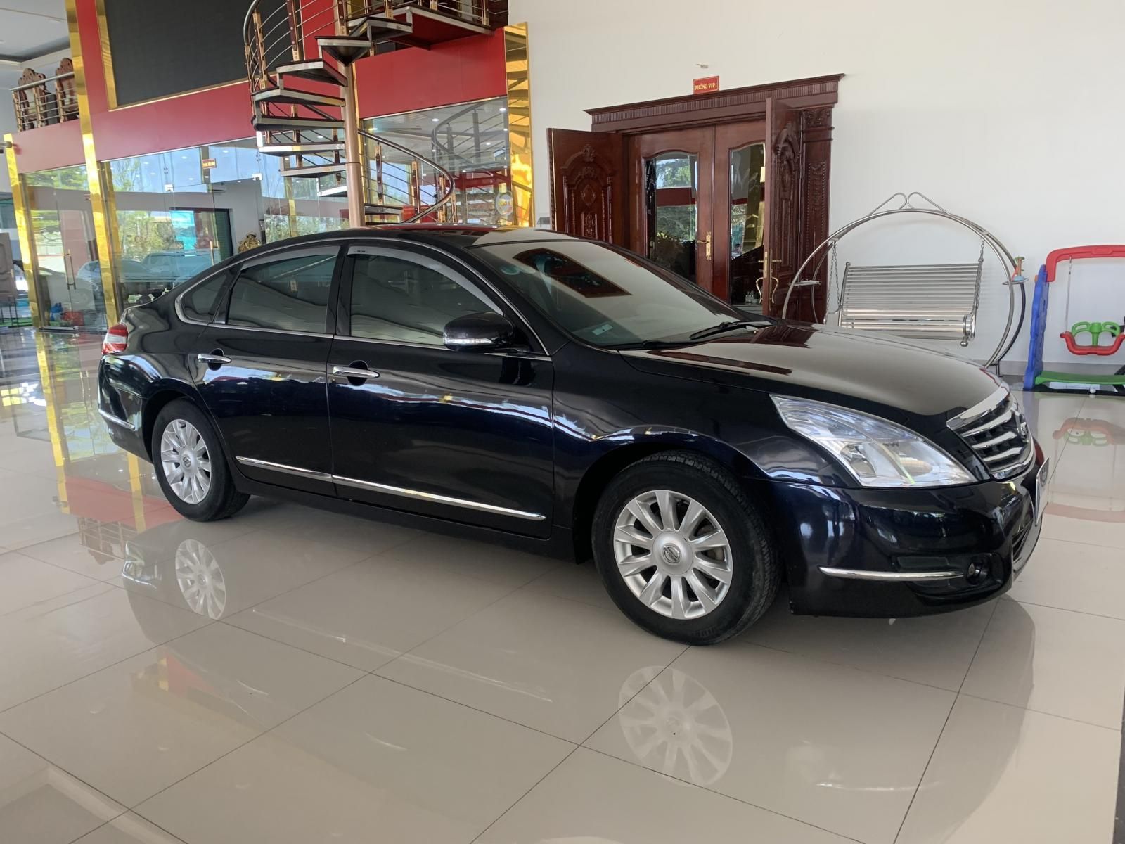 Nissan Teana 2009 - Nhập khẩu, giá chỉ 335 triệu