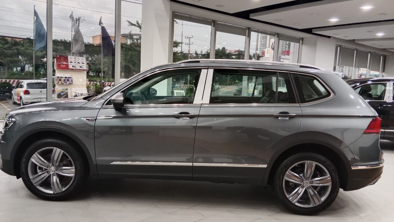 Volkswagen Tiguan 2021 - SUV 7 chỗ thương hiệu Đức