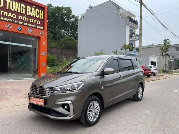 Suzuki Ertiga 2019 - Màu xám, nhập khẩu nguyên chiếc