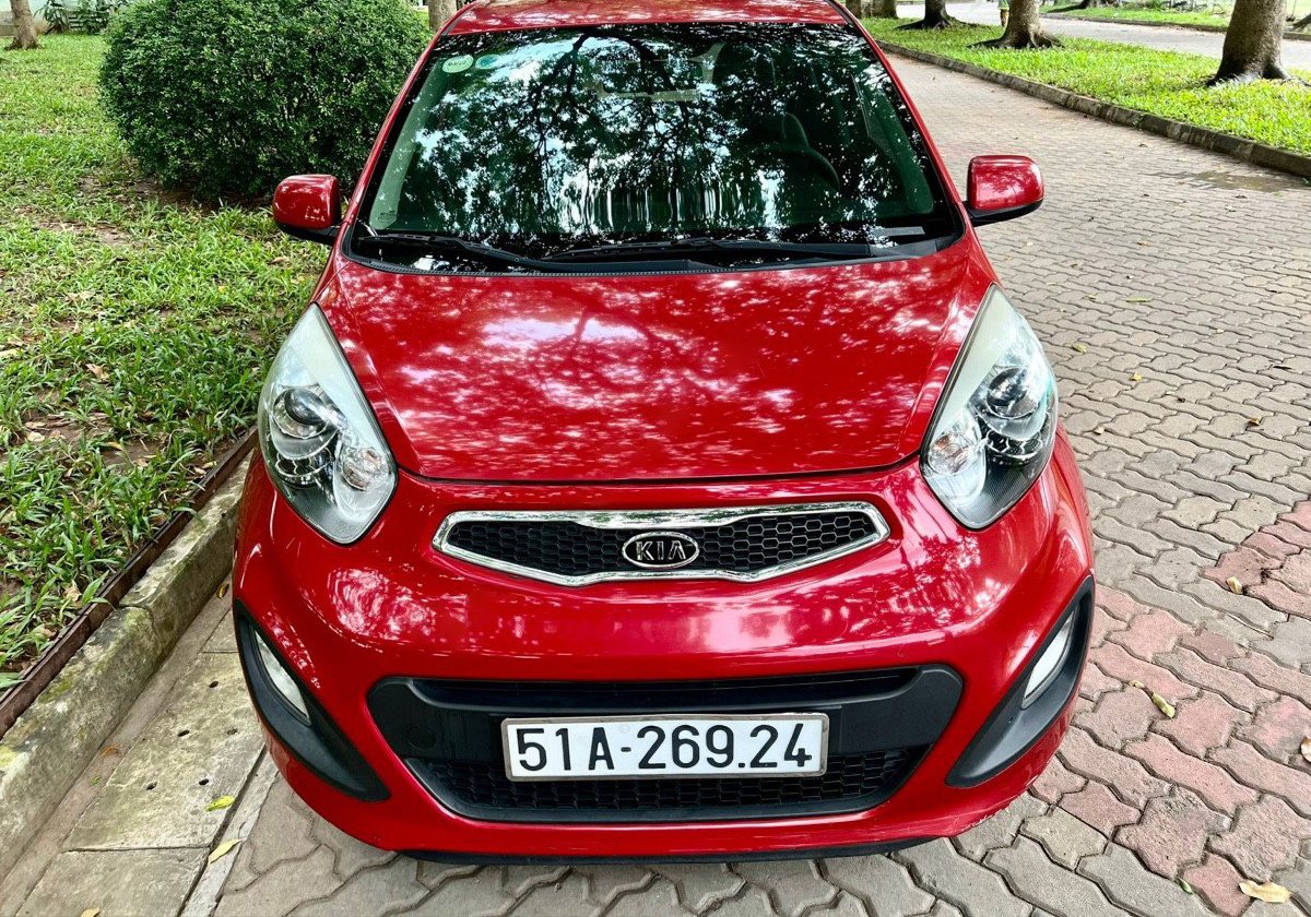 Kia Picanto 2011 - Màu đỏ, nhập khẩu