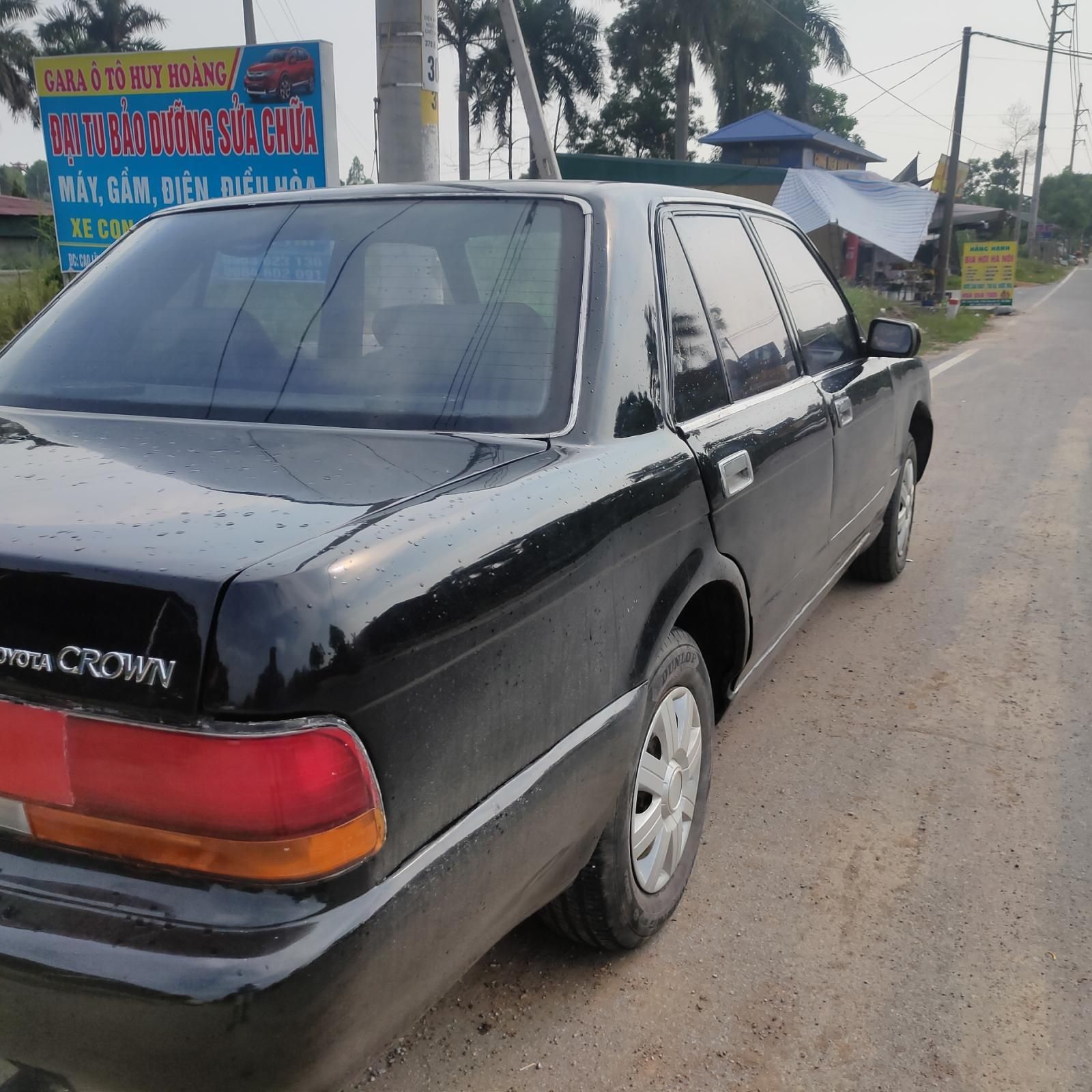 Toyota Crown 1998 - Gia đình cần bán xe máy móc cực chất, điều hòa mát lạnh, mọi thứ quá ok