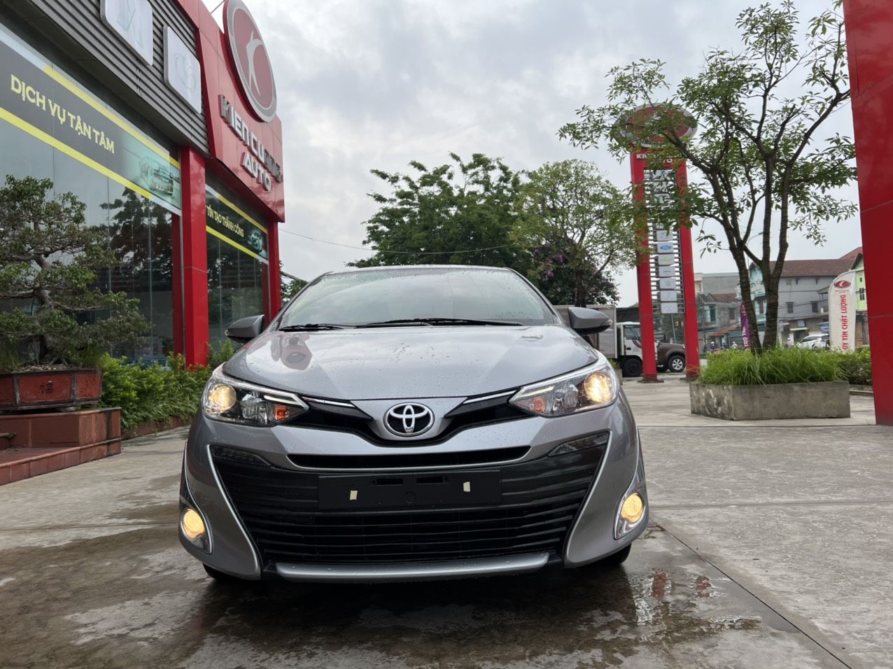 Toyota Vios 2019 - Màu bạc, giá chỉ 475 triệu