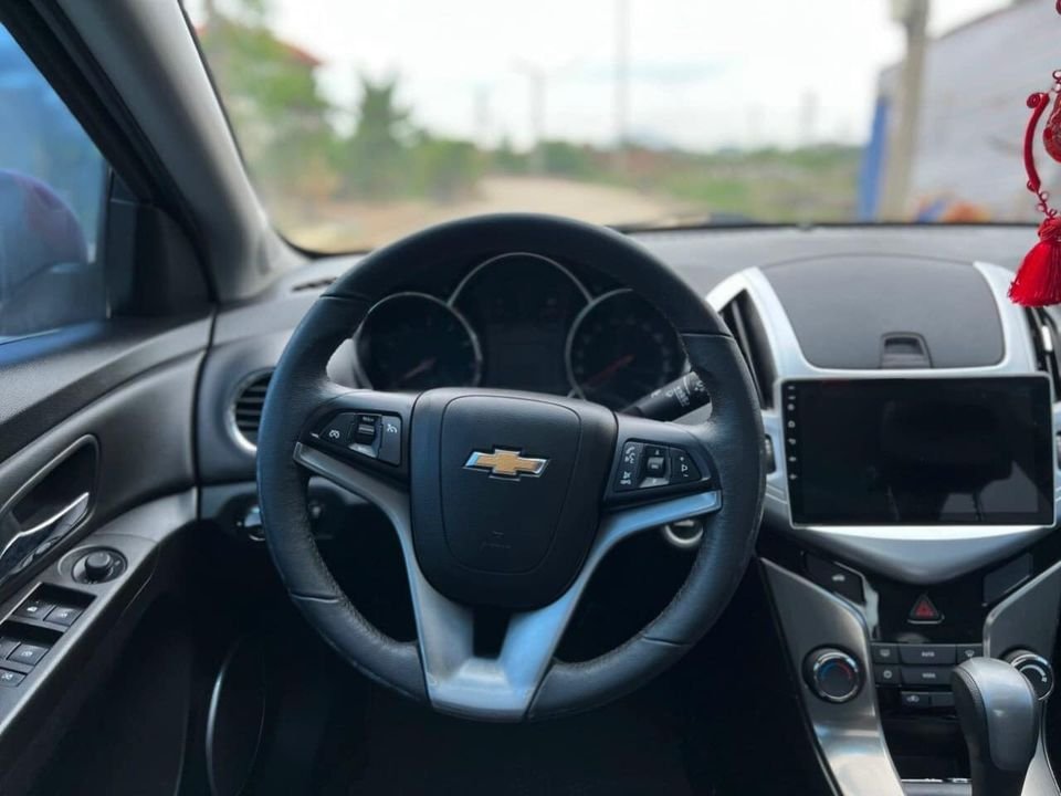 Chevrolet Cruze 2017 - Màu đỏ số tự động