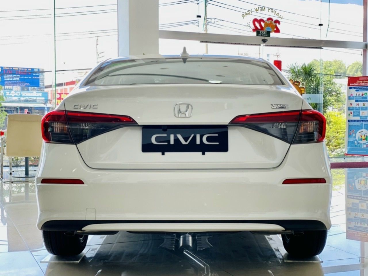 Honda Civic 2022 - Trả trước 255 triệu nhận xe 