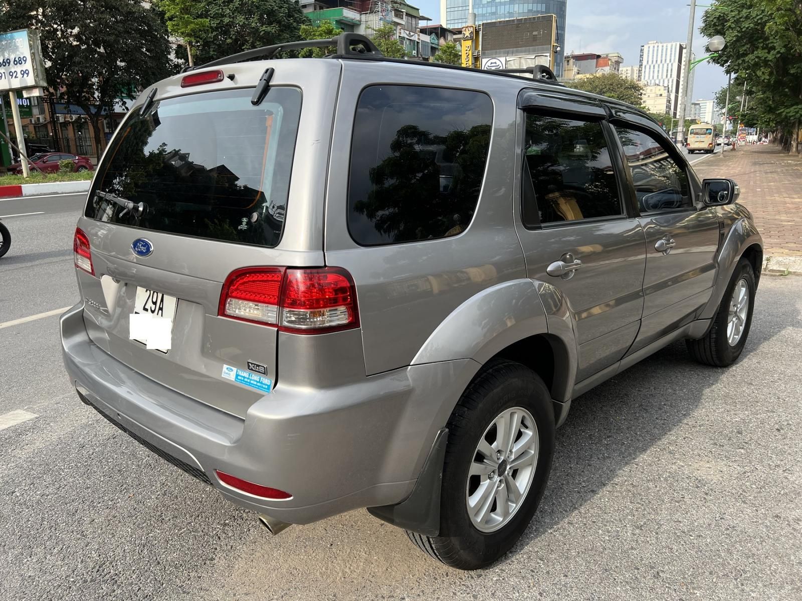 Ford Escape 2009 - Cần bán gấp xe tên tư nhân chính chủ