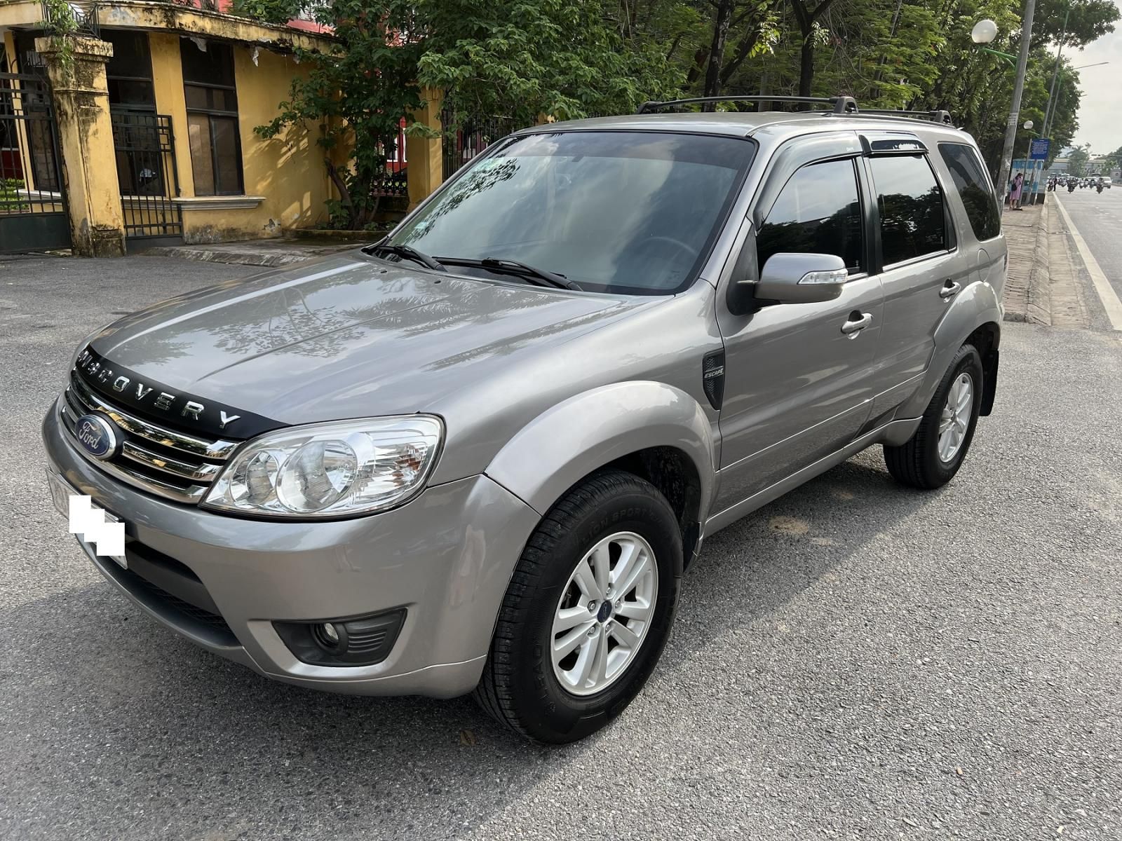 Ford Escape 2009 - Cần bán gấp xe tên tư nhân chính chủ