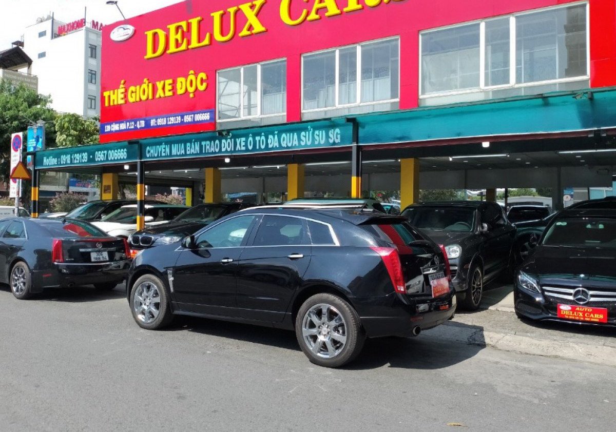 Cadillac SRX 2011 - Màu đen, nhập khẩu số tự động, giá cực tốt