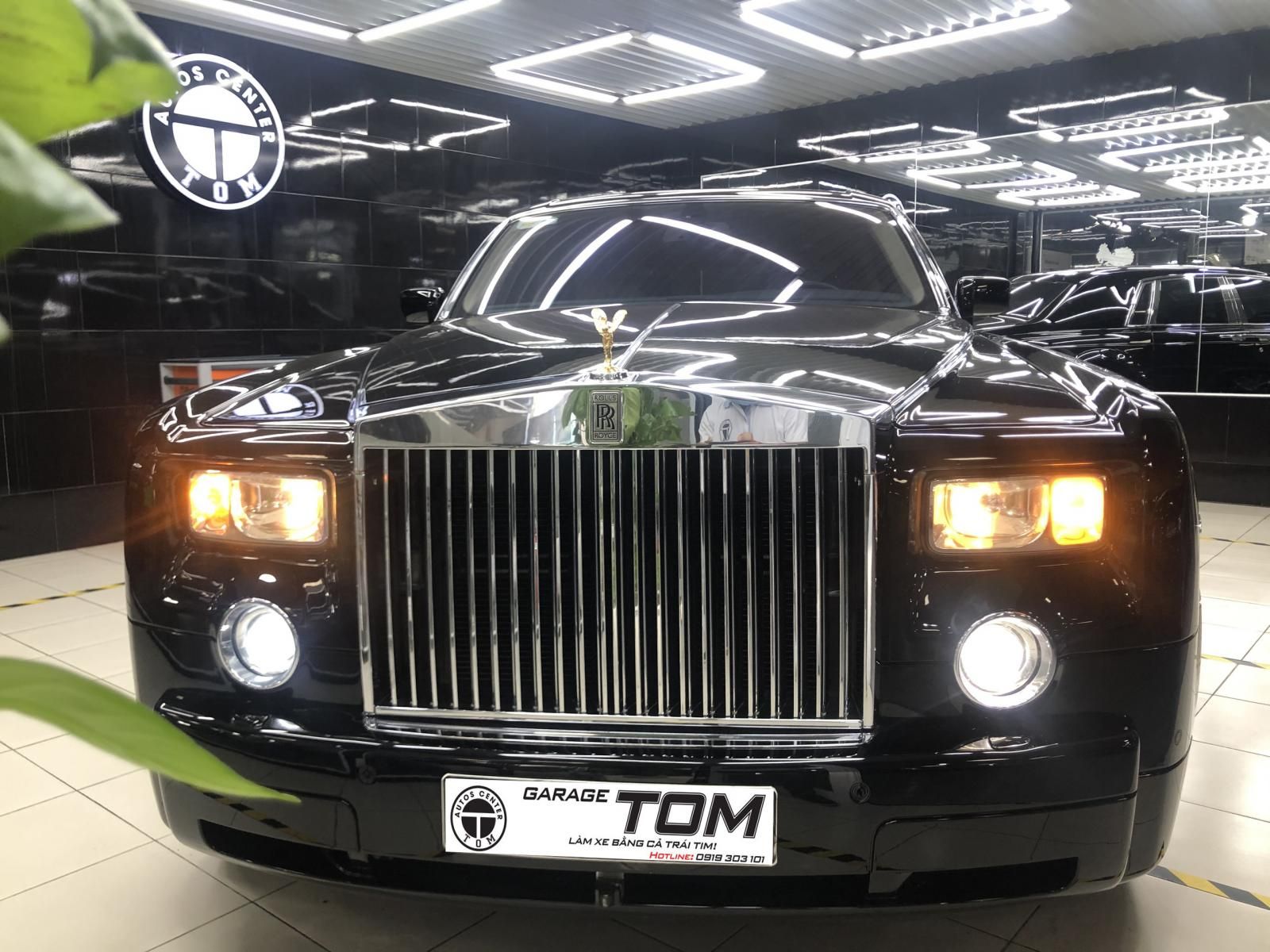 Rolls-Royce Phantom 0 2010 - Siêu phẩm trong làng xe sang, odo 43452 km