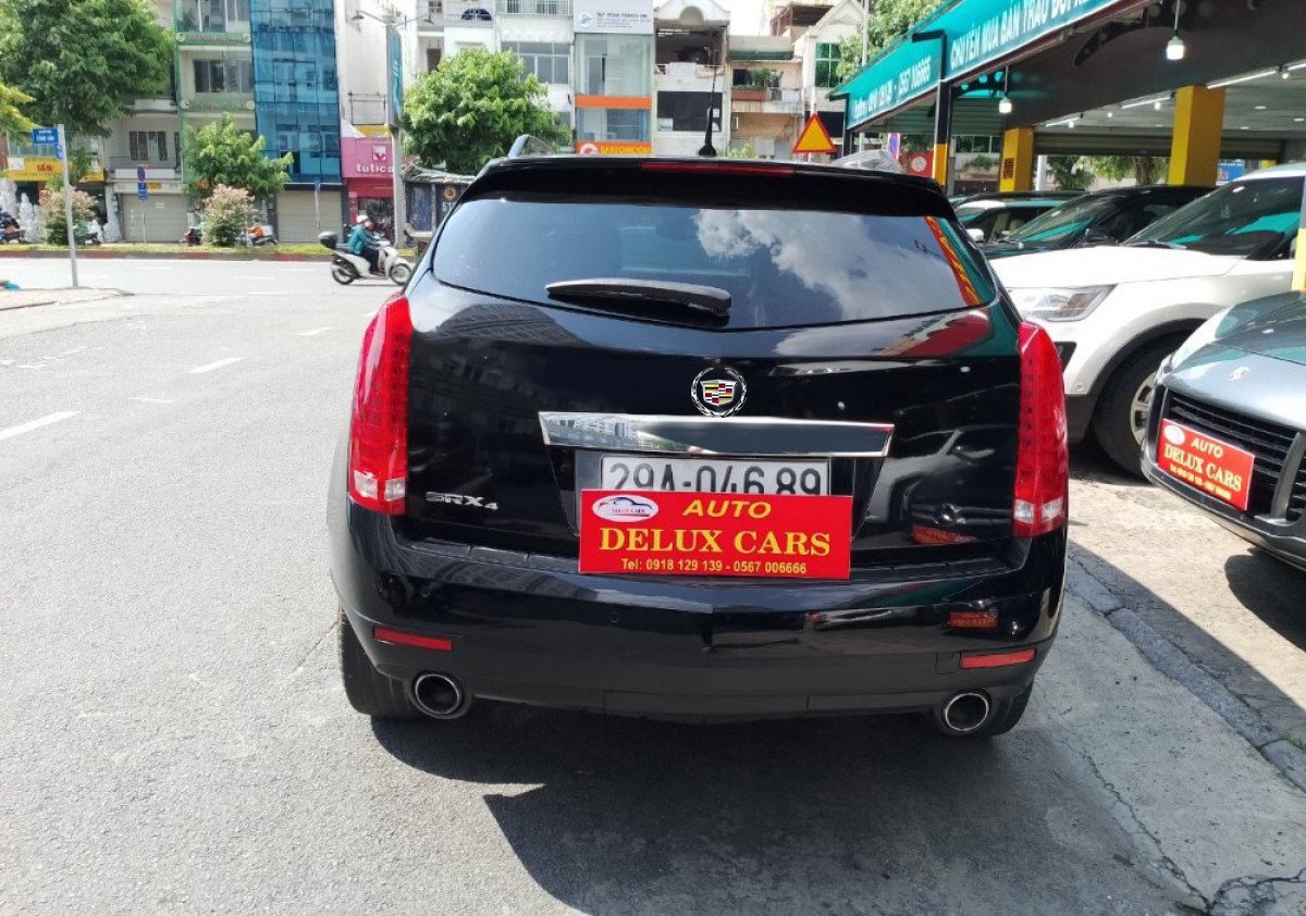 Cadillac SRX 2011 - Màu đen, nhập khẩu số tự động, giá cực tốt