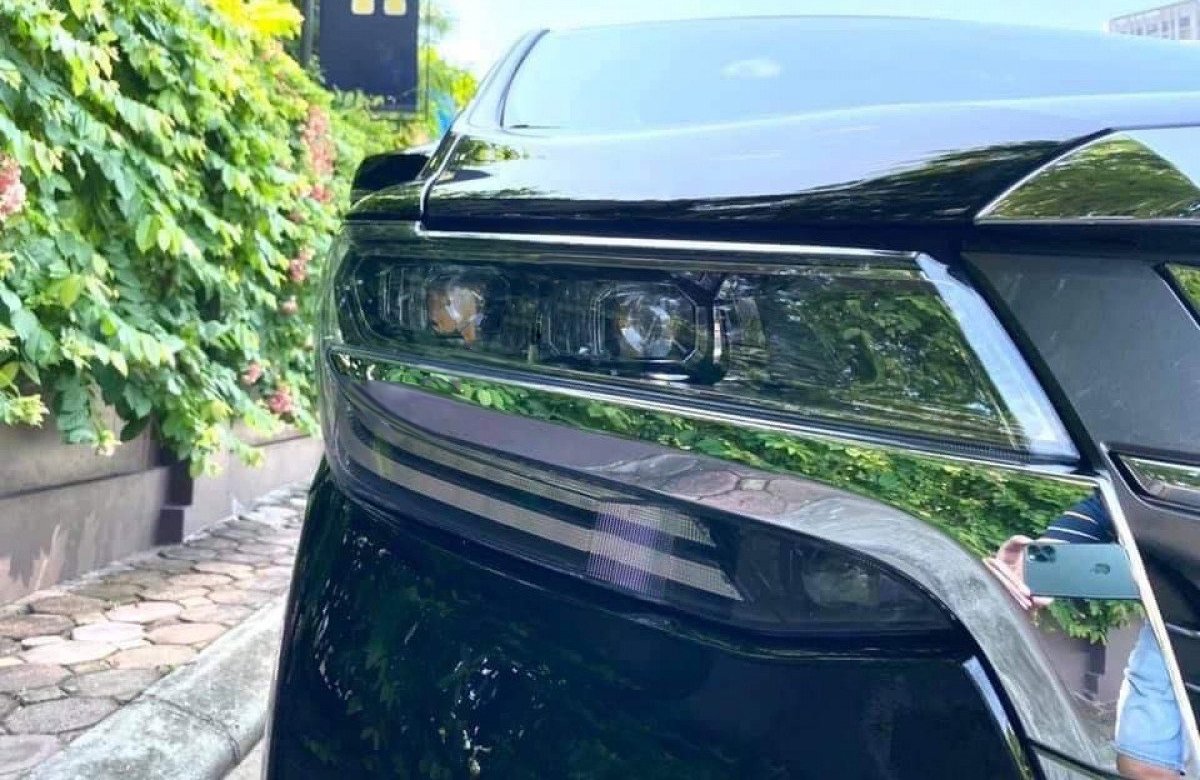 Toyota Alphard 2018 - Màu đen, nhập khẩu
