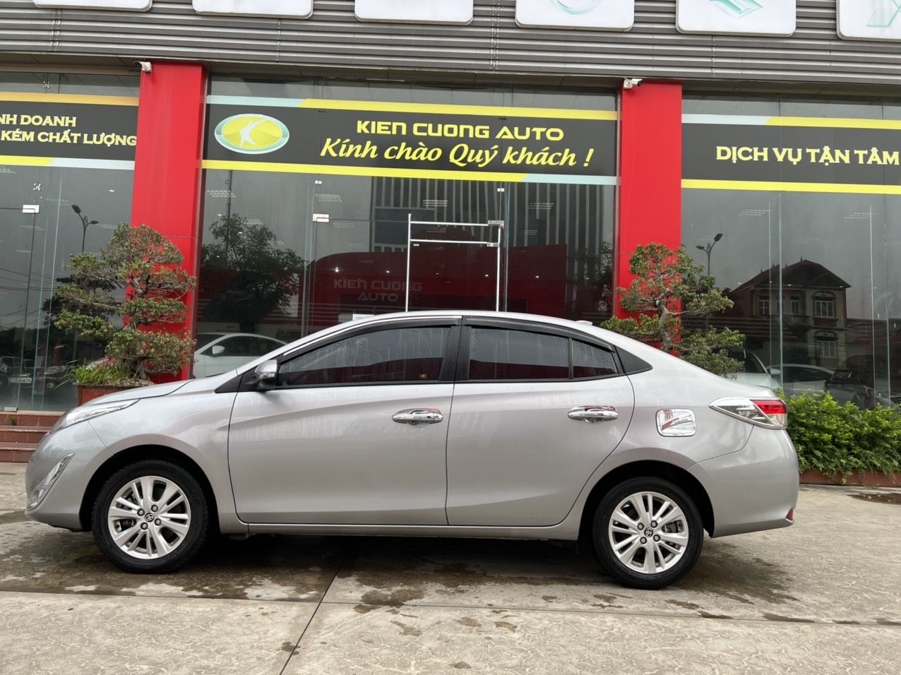 Toyota Vios 2019 - Màu bạc, giá chỉ 475 triệu